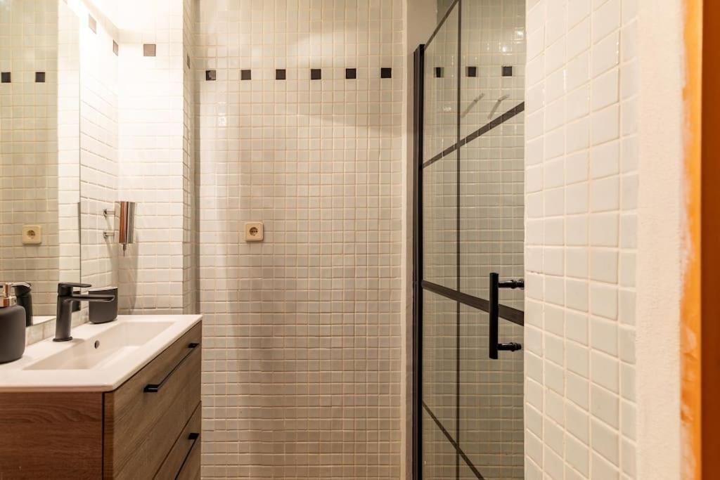 Cozy Loft Patio+pool +wifi * Valence